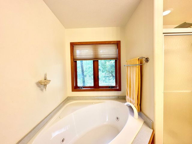 9654 County Road 2680, Mountain View, MO 65548