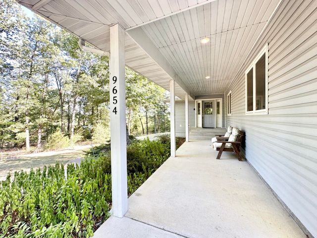 9654 County Road 2680, Mountain View, MO 65548