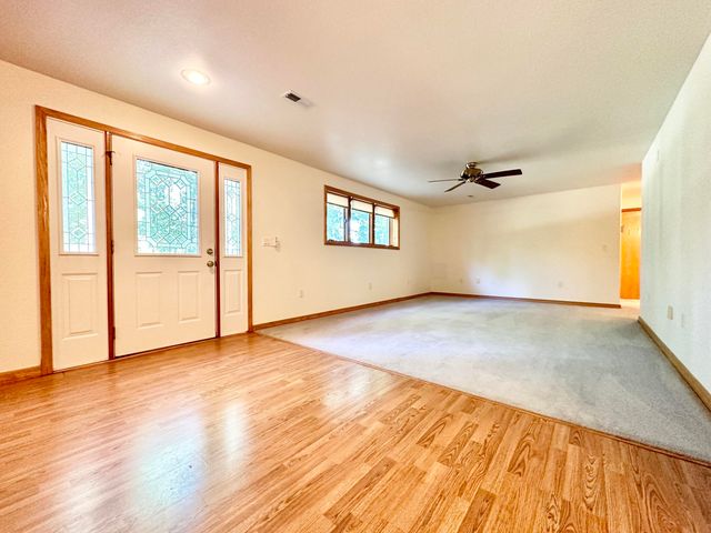 9654 County Road 2680, Mountain View, MO 65548