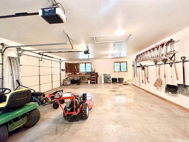 9654 County Road 2680, Mountain View, MO 65548