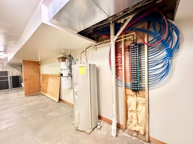 9654 County Road 2680, Mountain View, MO 65548