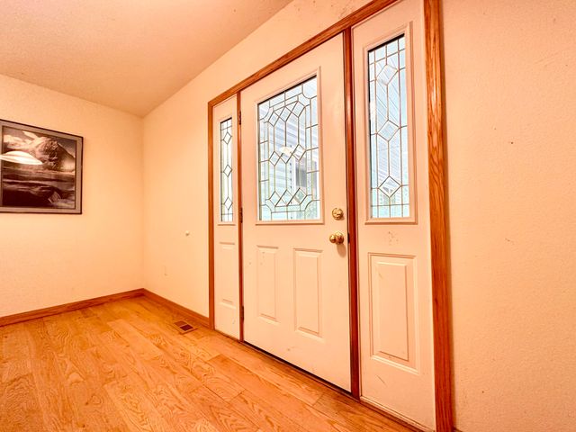 9654 County Road 2680, Mountain View, MO 65548