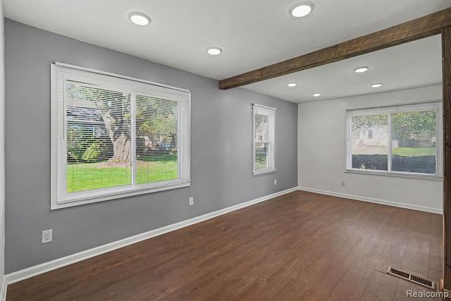 4133 Lanco Court, Waterford, MI 48329