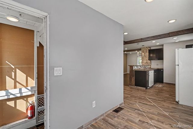 4133 Lanco Court, Waterford, MI 48329
