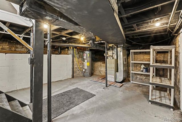 4133 Lanco Court, Waterford, MI 48329