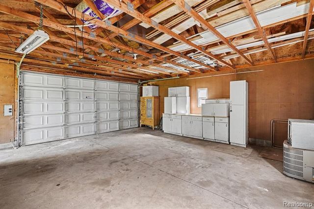 4133 Lanco Court, Waterford, MI 48329