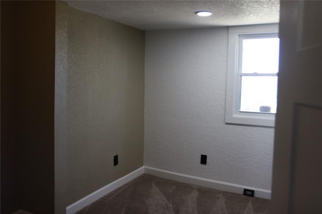 4123 Woodland Avenue, Kansas City, MO 64110