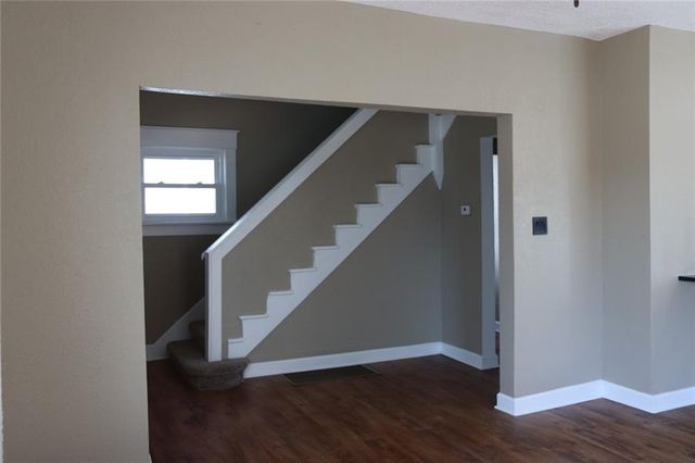 4123 Woodland Avenue, Kansas City, MO 64110