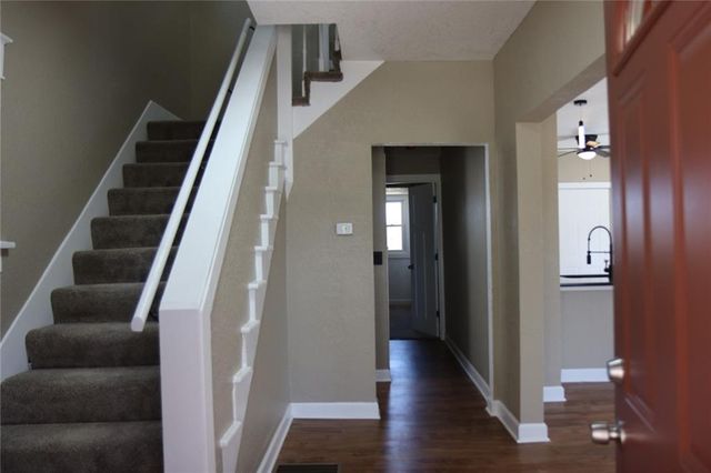 4123 Woodland Avenue, Kansas City, MO 64110