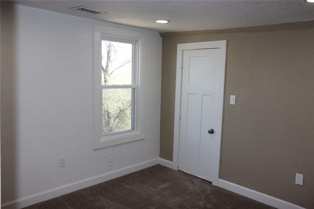 4123 Woodland Avenue, Kansas City, MO 64110