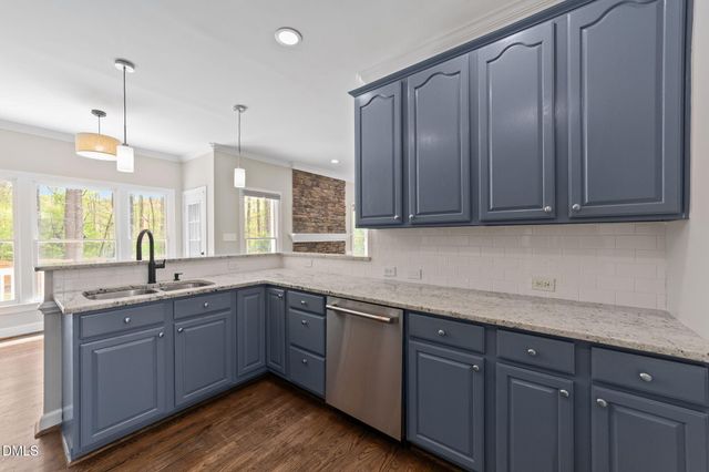 2004 Sassacus Lane, Apex, NC 27523