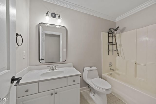 2004 Sassacus Lane, Apex, NC 27523