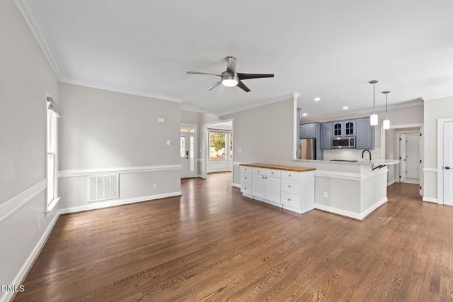 2004 Sassacus Lane, Apex, NC 27523