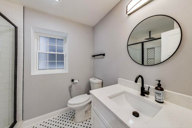 1336 Wesley Avenue, Berwyn, IL 60402