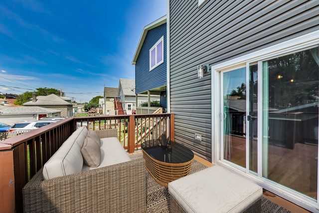 1336 Wesley Avenue, Berwyn, IL 60402