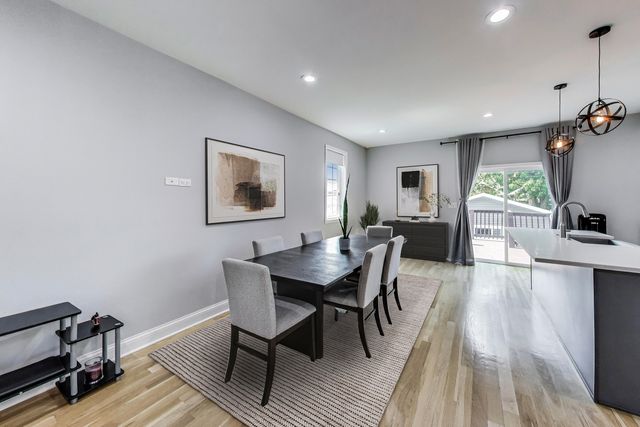 1336 Wesley Avenue, Berwyn, IL 60402