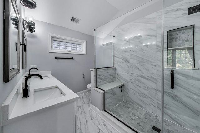 1336 Wesley Avenue, Berwyn, IL 60402