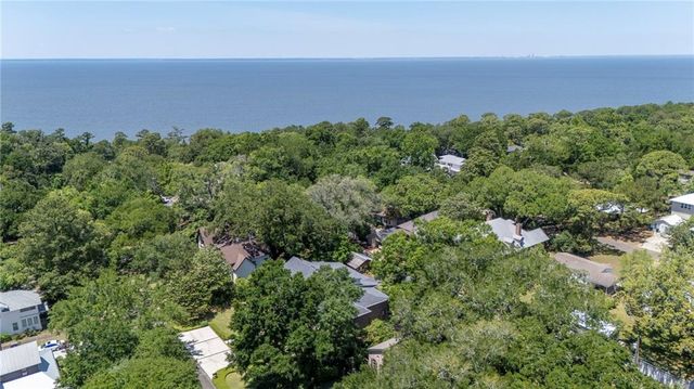 113 Oak Avenue, Fairhope, AL 36532