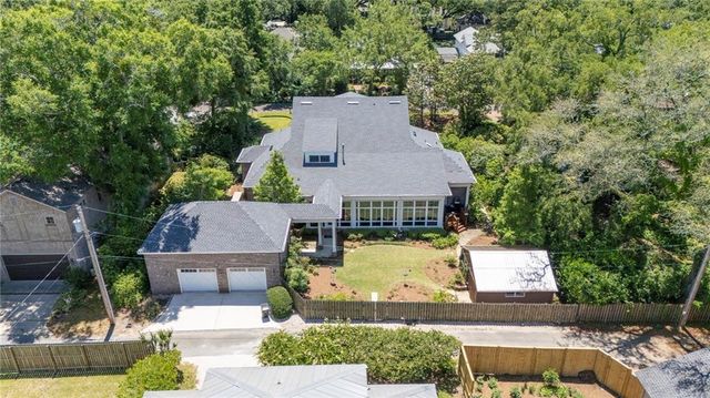 113 Oak Avenue, Fairhope, AL 36532