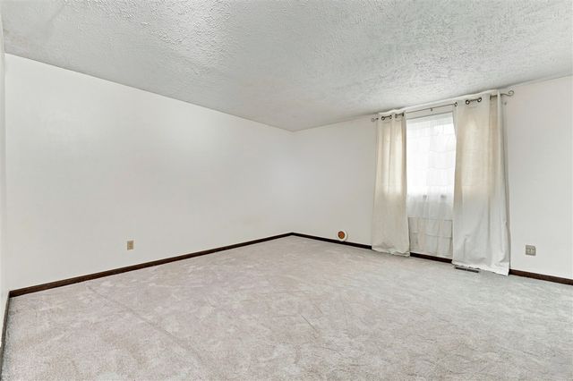 5295 Bear Lake Drive, East Lansing, MI 48823