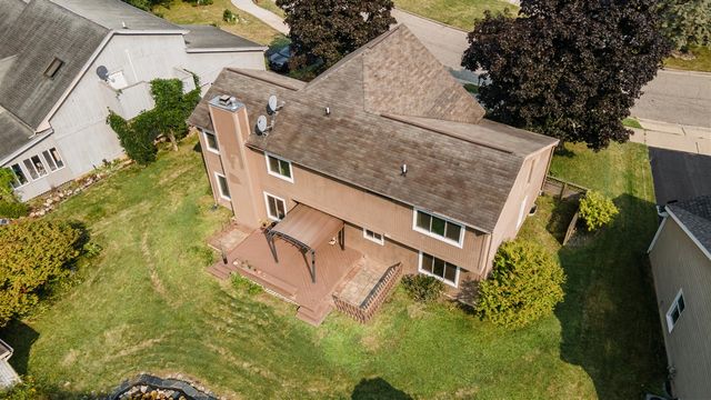 5295 Bear Lake Drive, East Lansing, MI 48823