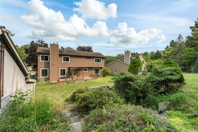 5295 Bear Lake Drive, East Lansing, MI 48823