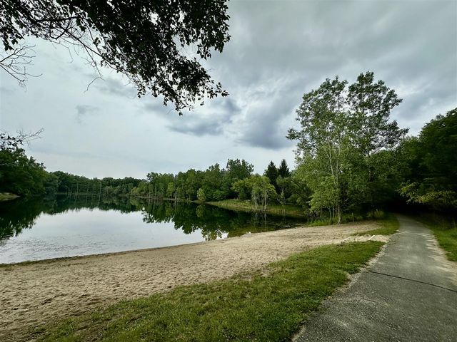 5295 Bear Lake Drive, East Lansing, MI 48823