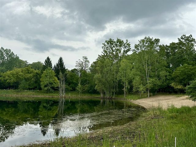 5295 Bear Lake Drive, East Lansing, MI 48823