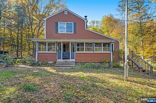 70 Townsend Road, Wanaque, NJ 07465