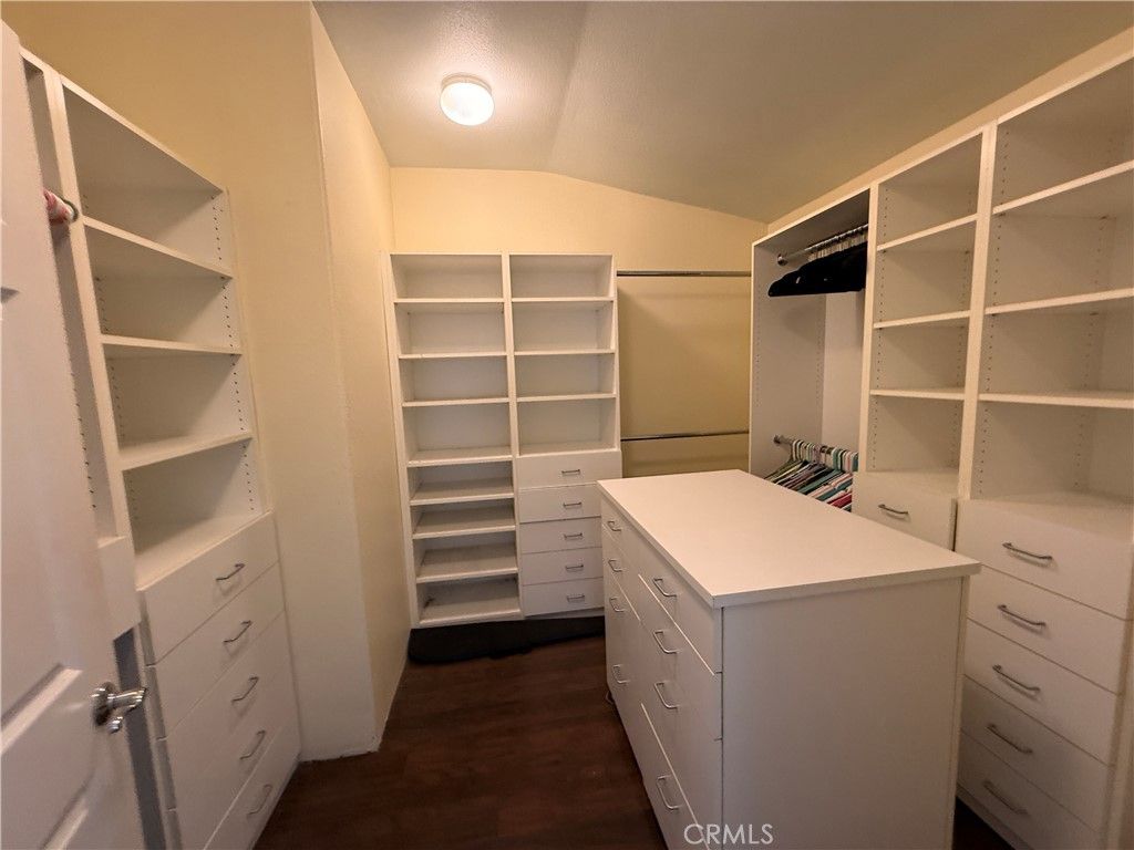 Image 15 of property listing at 11262 Tesota Loop, Corona, CA 92883