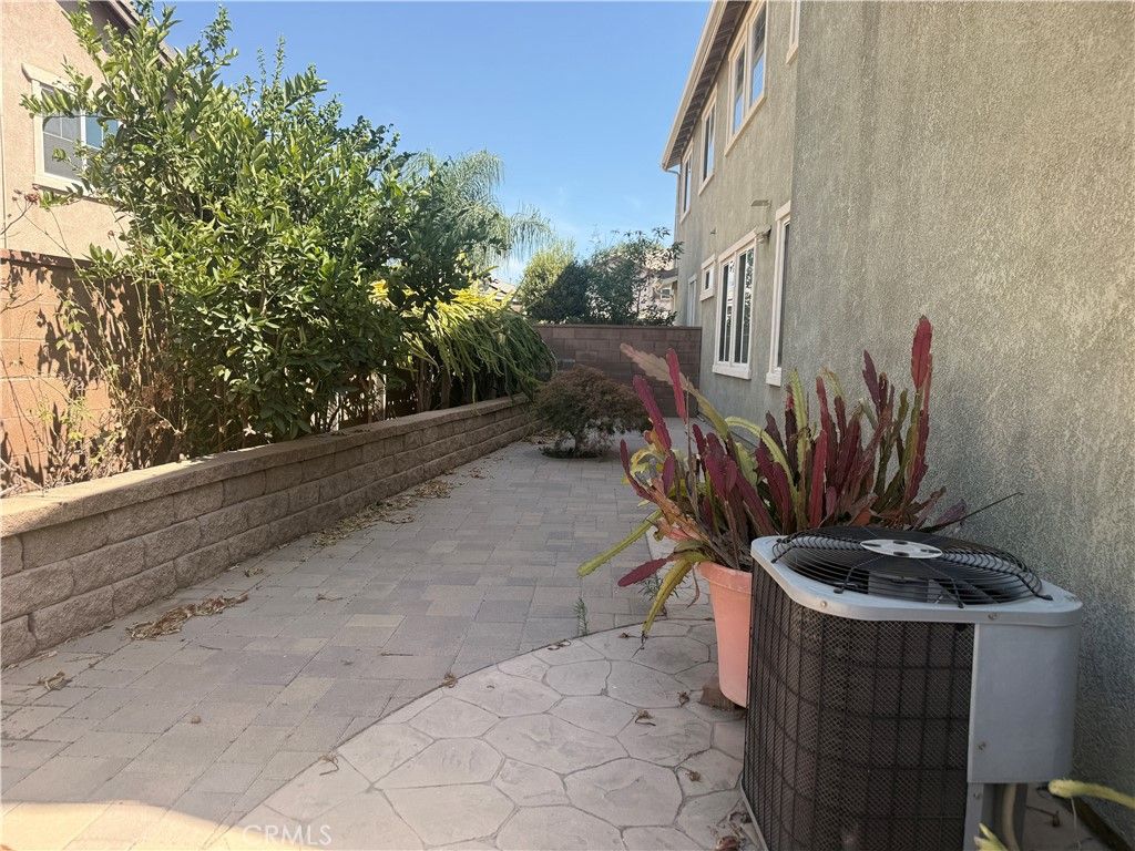 Image 24 of property listing at 11262 Tesota Loop, Corona, CA 92883