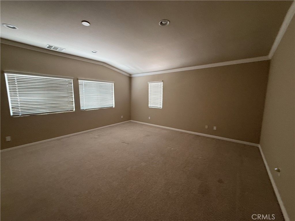 Image 9 of property listing at 11262 Tesota Loop, Corona, CA 92883