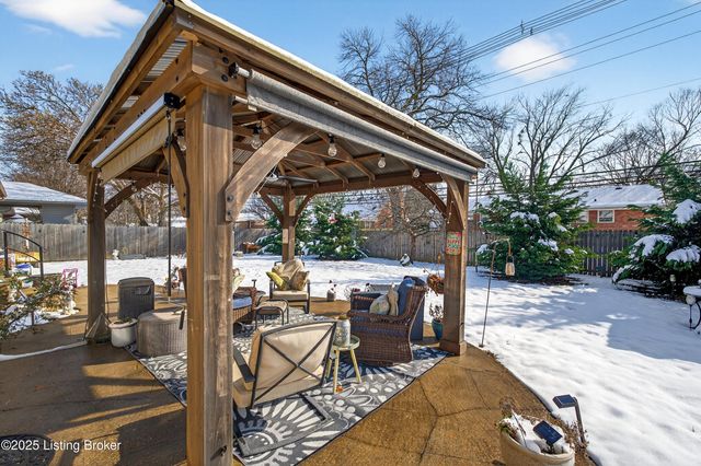 2705 Alice Ave, Louisville, KY 40220