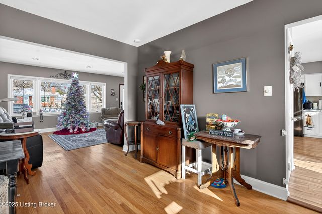 2705 Alice Ave, Louisville, KY 40220