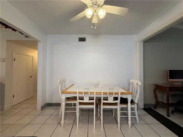 6006 Cindia St, Corpus Christi, TX 78415