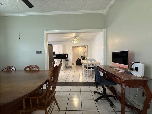 6006 Cindia St, Corpus Christi, TX 78415