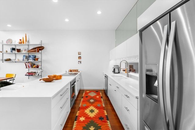 507 SE D Street, Bentonville, AR 72712