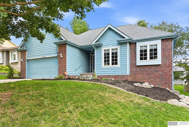 15366 Corby Street, Omaha, NE 68116