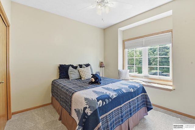 15366 Corby Street, Omaha, NE 68116