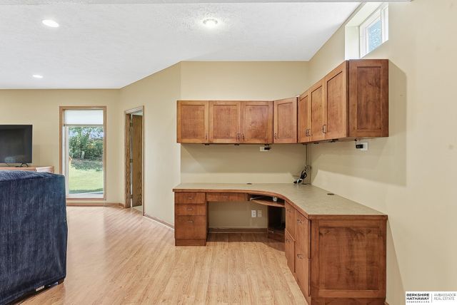 15366 Corby Street, Omaha, NE 68116