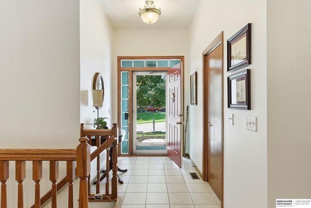 15366 Corby Street, Omaha, NE 68116