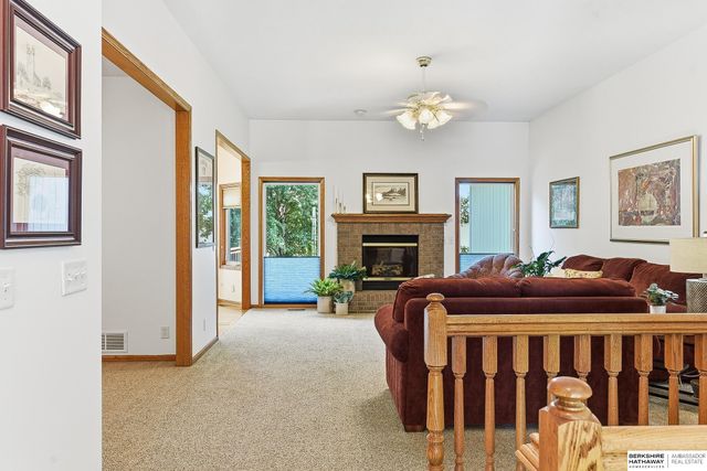 15366 Corby Street, Omaha, NE 68116