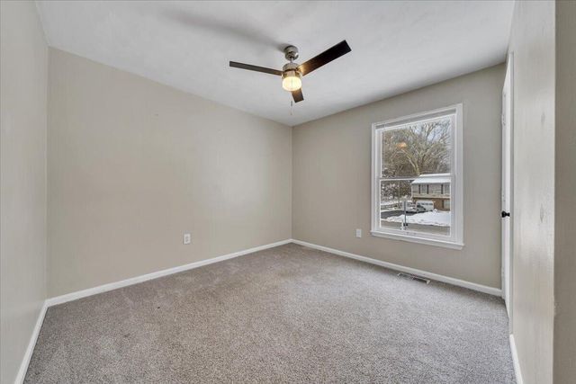 3311 Green Ridge CT, Roanoke, VA 24019