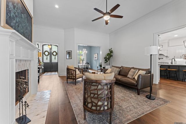 19437 Point O' Woods Ct, Baton Rouge, LA 70809