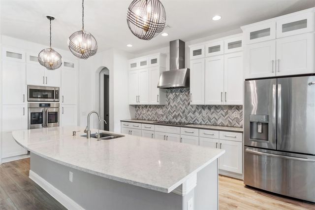 913 BUCKHURST DRIVE, Spring Hill, FL 34609