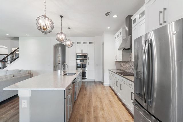 913 BUCKHURST DRIVE, Spring Hill, FL 34609