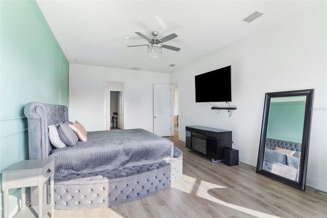 913 BUCKHURST DRIVE, Spring Hill, FL 34609