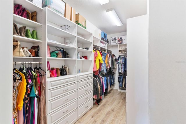 913 BUCKHURST DRIVE, Spring Hill, FL 34609