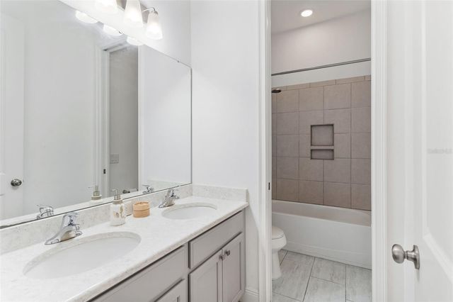 913 BUCKHURST DRIVE, Spring Hill, FL 34609