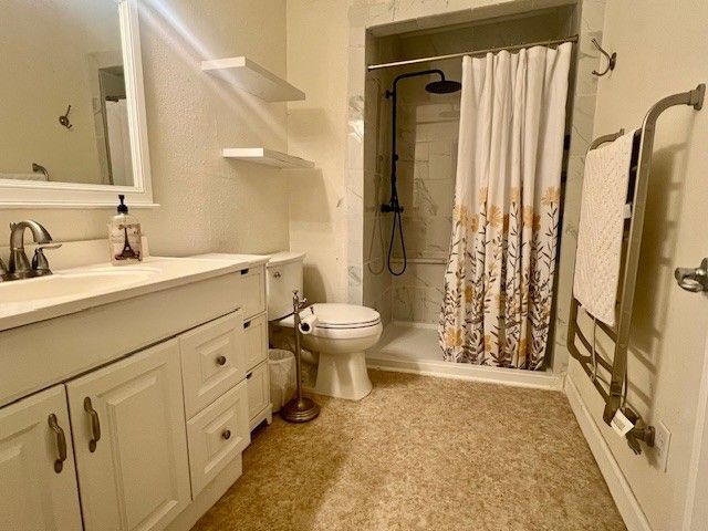 218 Wight Street, Roxton, TX 75477